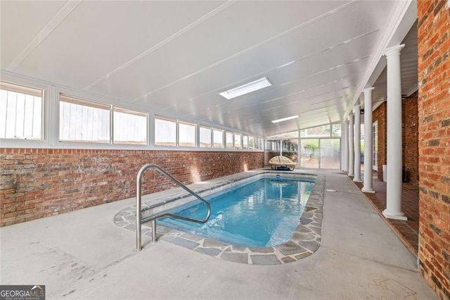 311 Vinings Walk NW, Gainesville, GA 30501