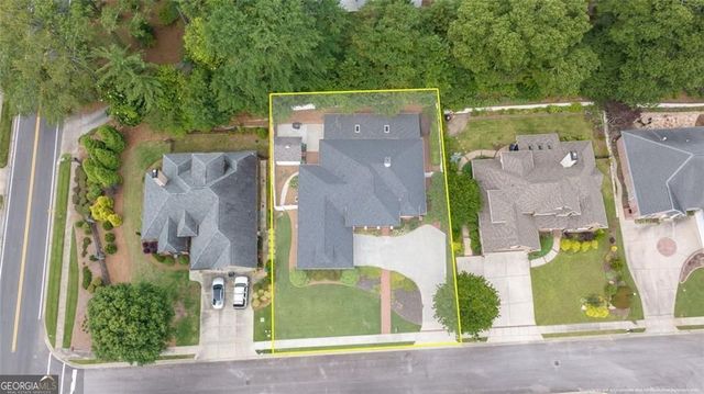 311 Vinings Walk NW, Gainesville, GA 30501