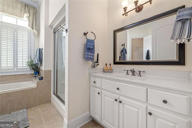 311 Vinings Walk NW, Gainesville, GA 30501