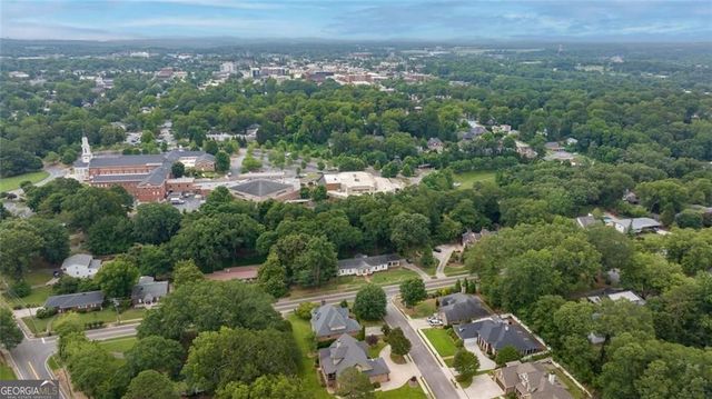 311 Vinings Walk NW, Gainesville, GA 30501