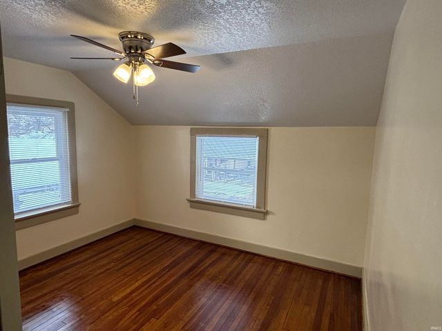 450 E Wildwood Avenue, Fort Wayne, IN 46806