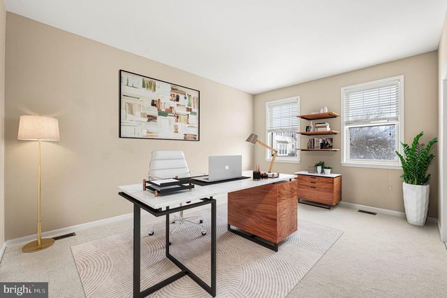 120 ELIZABETH CT, Malvern, PA 19355