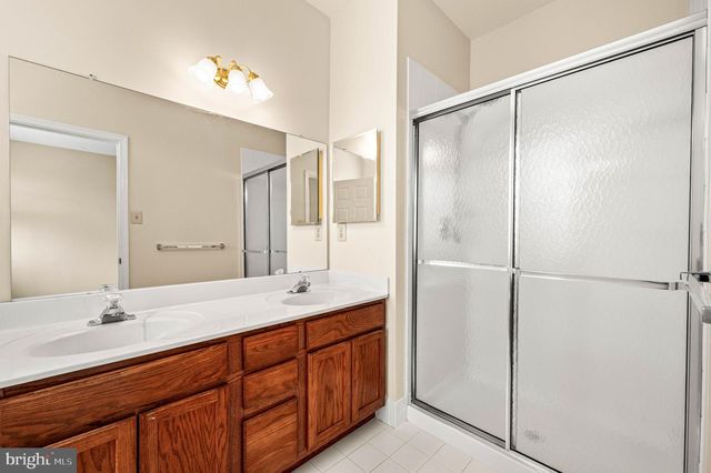 120 ELIZABETH CT, Malvern, PA 19355