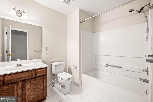 120 ELIZABETH CT, Malvern, PA 19355