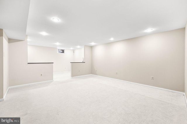 120 ELIZABETH CT, Malvern, PA 19355