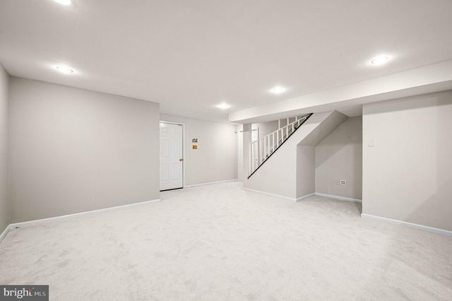 120 ELIZABETH CT, Malvern, PA 19355