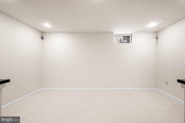 120 ELIZABETH CT, Malvern, PA 19355