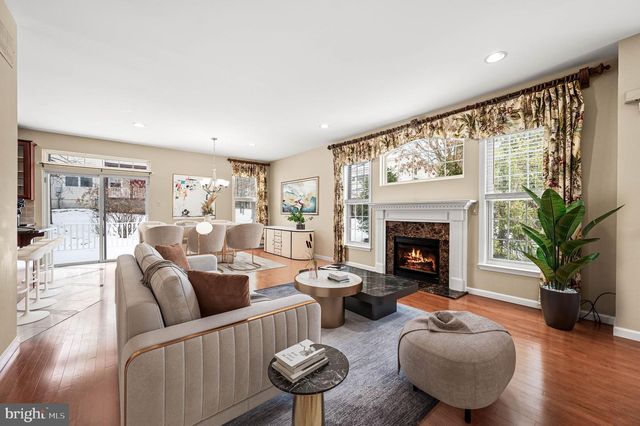 120 ELIZABETH CT, Malvern, PA 19355