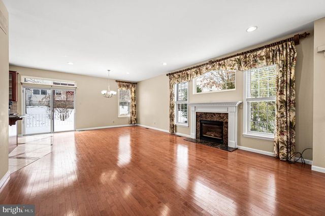 120 ELIZABETH CT, Malvern, PA 19355