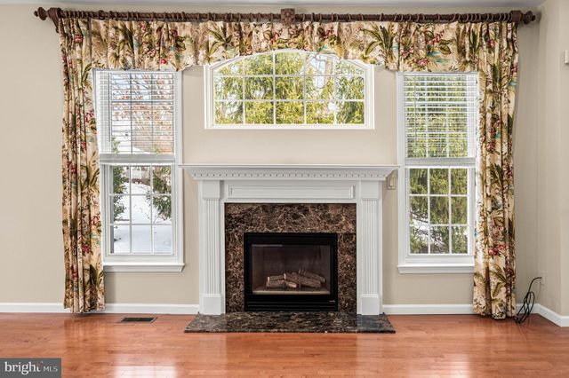 120 ELIZABETH CT, Malvern, PA 19355