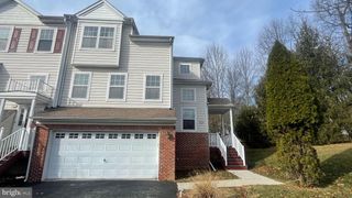 120 ELIZABETH CT, Malvern, PA 19355