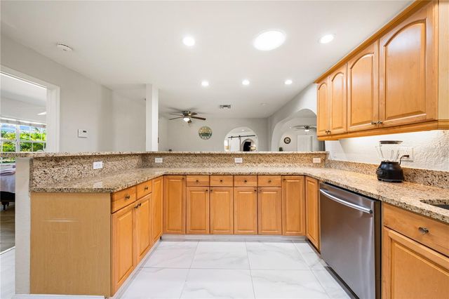 3524 S SCHOOL AVENUE, Sarasota, FL 34239