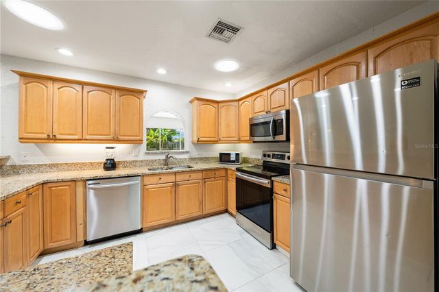 3524 S SCHOOL AVENUE, Sarasota, FL 34239