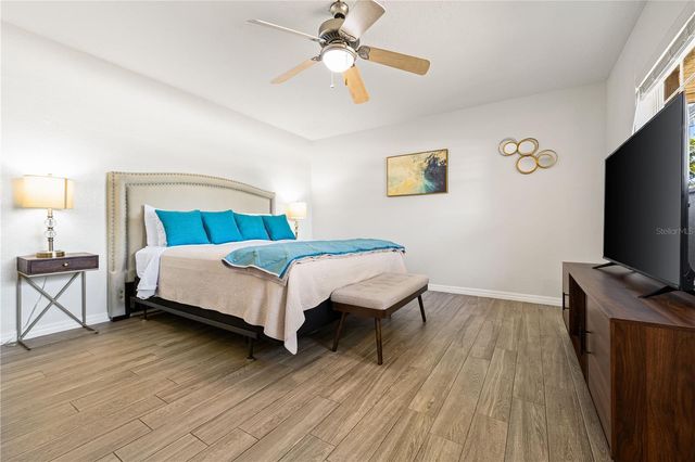3524 S SCHOOL AVENUE, Sarasota, FL 34239
