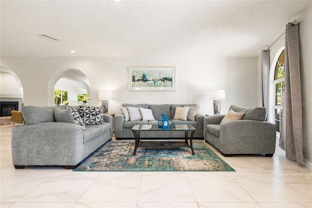 3524 S SCHOOL AVENUE, Sarasota, FL 34239