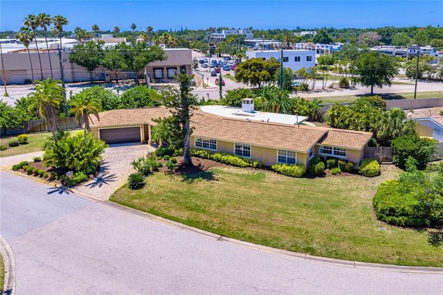 3524 S SCHOOL AVENUE, Sarasota, FL 34239