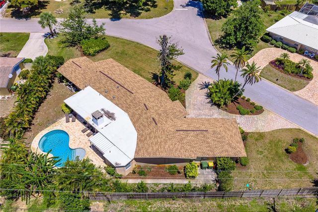 3524 S SCHOOL AVENUE, Sarasota, FL 34239