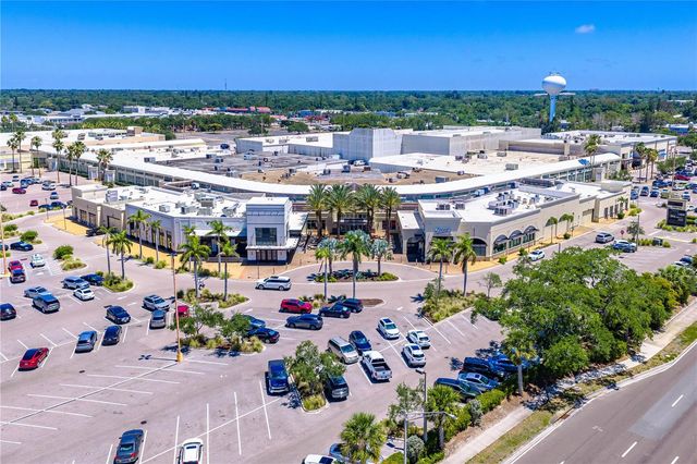 3524 S SCHOOL AVENUE, Sarasota, FL 34239
