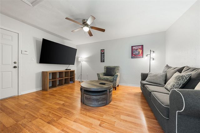3524 S SCHOOL AVENUE, Sarasota, FL 34239