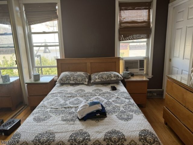 1307 Summit Ave, Union City, NJ 07087