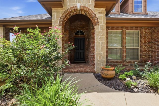 1608 Salado Trail, Weatherford, TX 76087