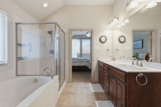 1608 Salado Trail, Weatherford, TX 76087