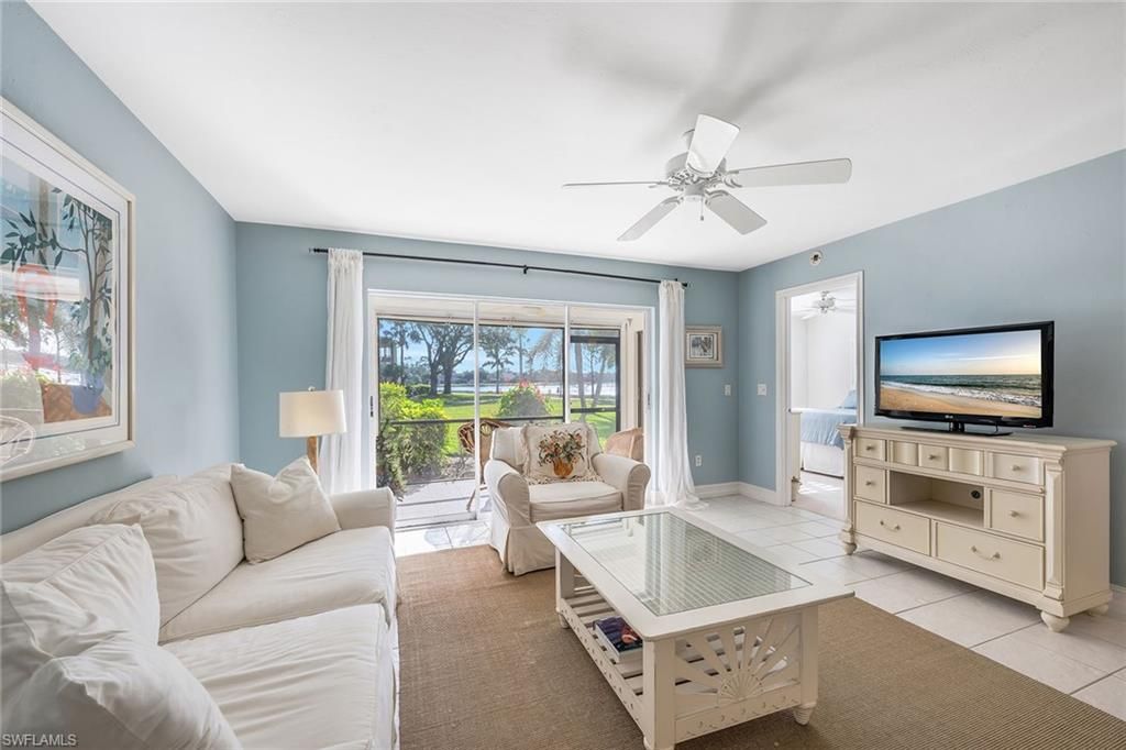 2922 Kings Lake BLVD 2922, NAPLES, FL 34112 — exterior