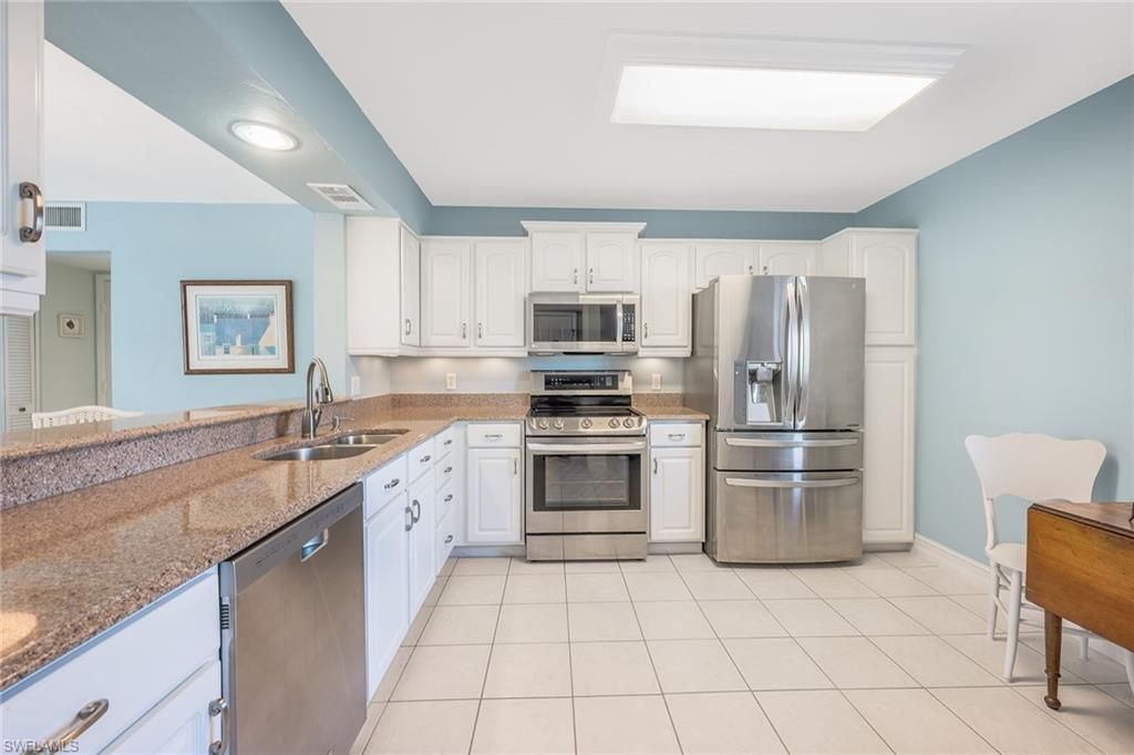 2922 Kings Lake BLVD 2922, NAPLES, FL 34112 — photo 5