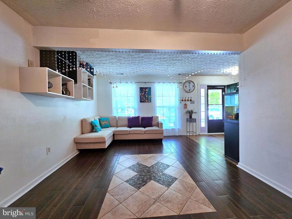 Image 10 of property listing at 2506 INDIANS LAIR, Edgewood, MD 21040
