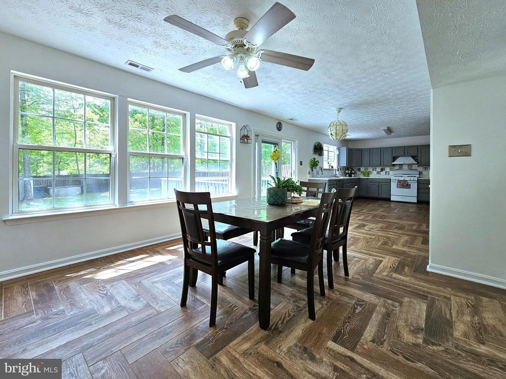 Image 20 of property listing at 2506 INDIANS LAIR, Edgewood, MD 21040