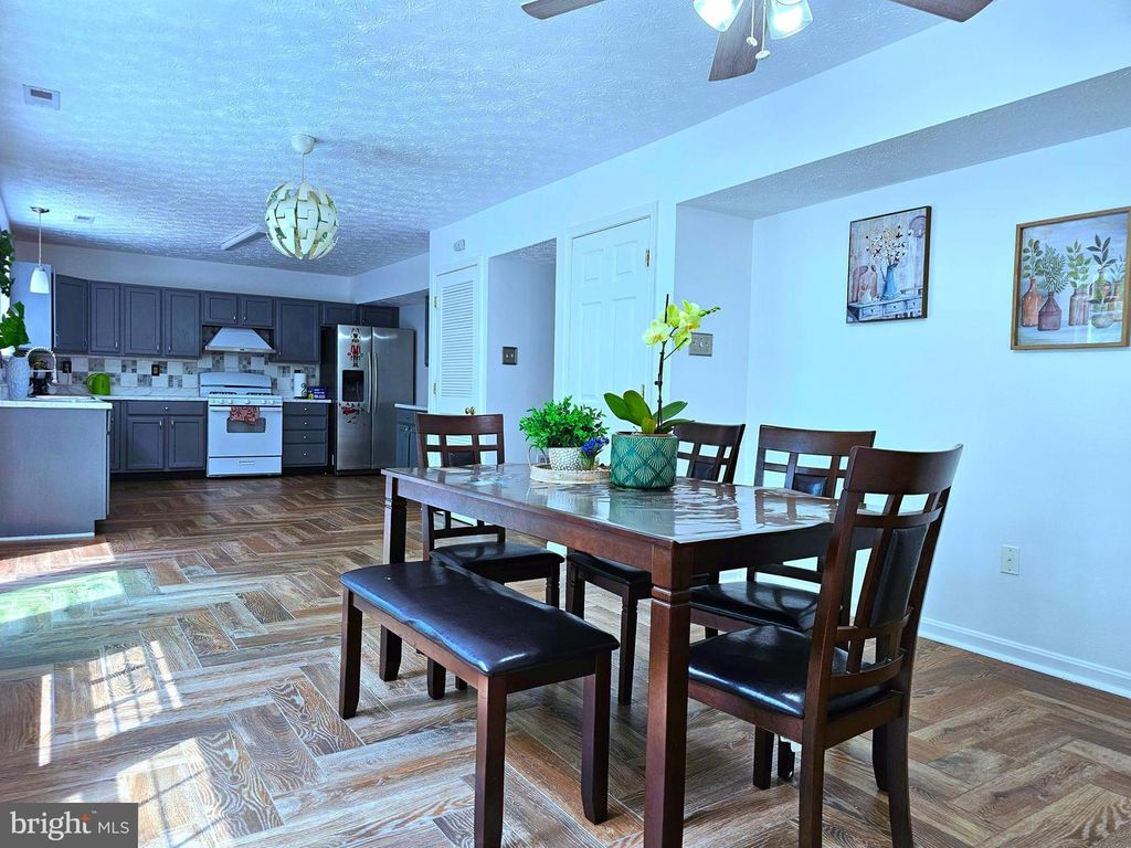 Image 22 of property listing at 2506 INDIANS LAIR, Edgewood, MD 21040