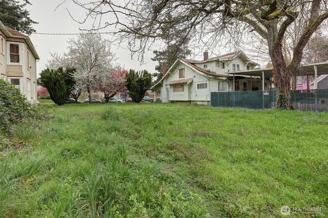 811 S L Street, Tacoma, WA 98405