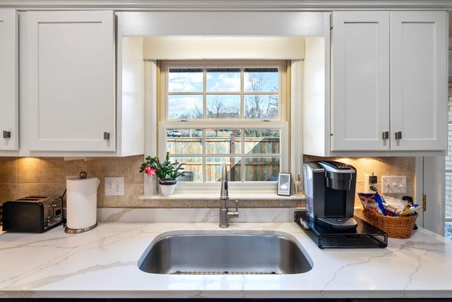 697 Cindy Blair Way, Lexington, KY 40503