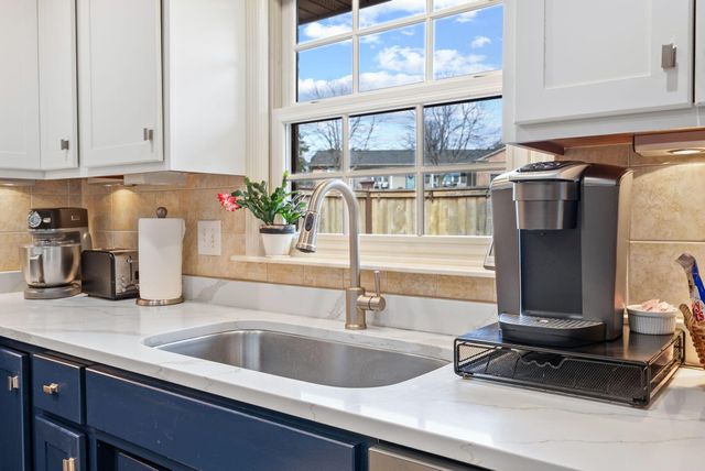 697 Cindy Blair Way, Lexington, KY 40503