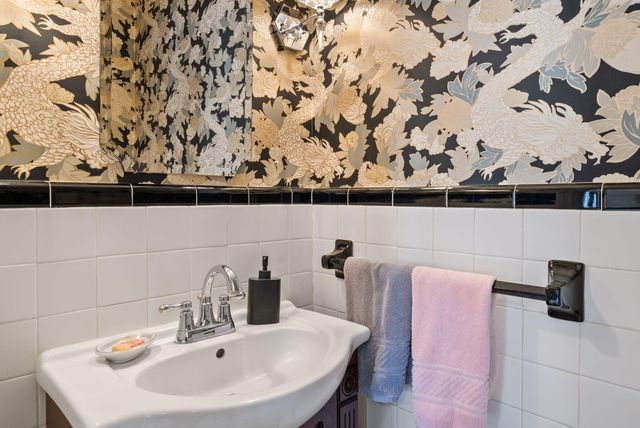 697 Cindy Blair Way, Lexington, KY 40503