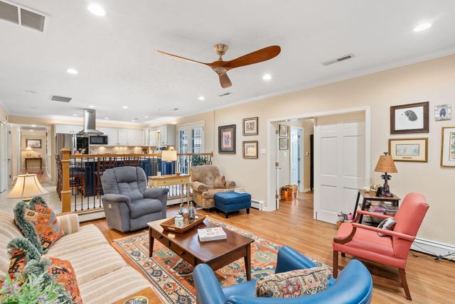 697 Cindy Blair Way, Lexington, KY 40503