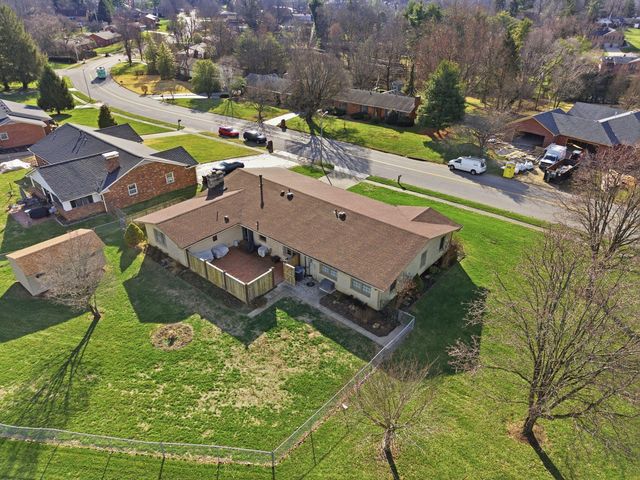 697 Cindy Blair Way, Lexington, KY 40503