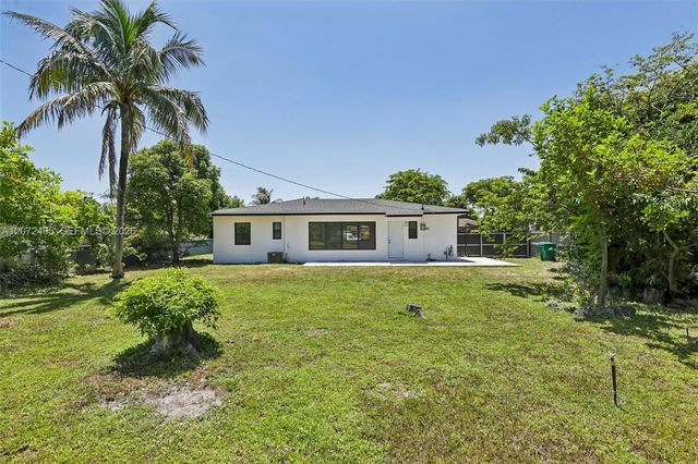 521 NW 189th Terrace, Miami Gardens, FL 33169