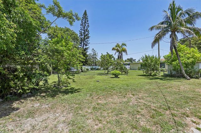 521 NW 189th Terrace, Miami Gardens, FL 33169
