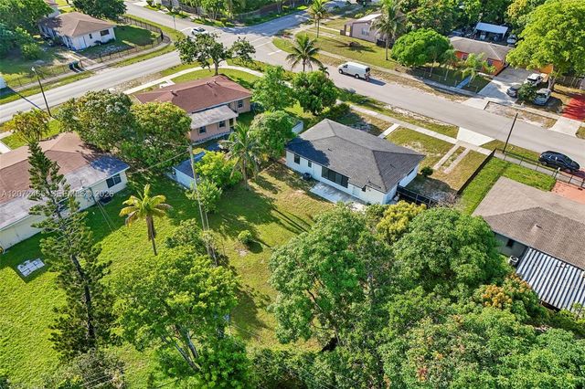 521 NW 189th Terrace, Miami Gardens, FL 33169