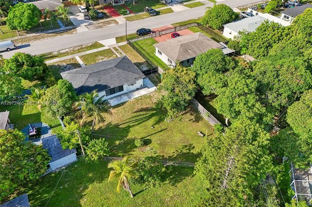 521 NW 189th Terrace, Miami Gardens, FL 33169