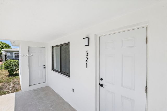 521 NW 189th Terrace, Miami Gardens, FL 33169