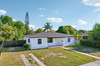 521 NW 189th Terrace, Miami Gardens, FL 33169
