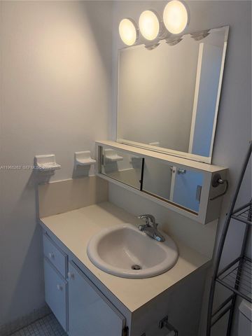 1000 West Ave 804, Miami Beach, FL 33139