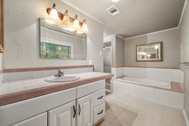 2305 Madison Circle, Corsicana, TX 75110