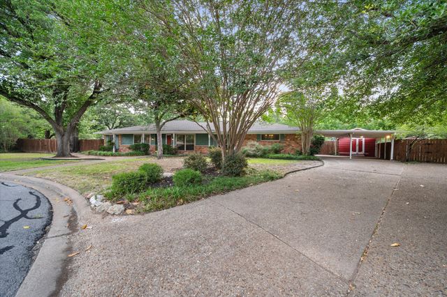 2305 Madison Circle, Corsicana, TX 75110
