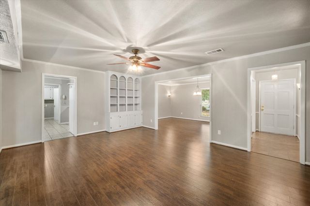 2305 Madison Circle, Corsicana, TX 75110