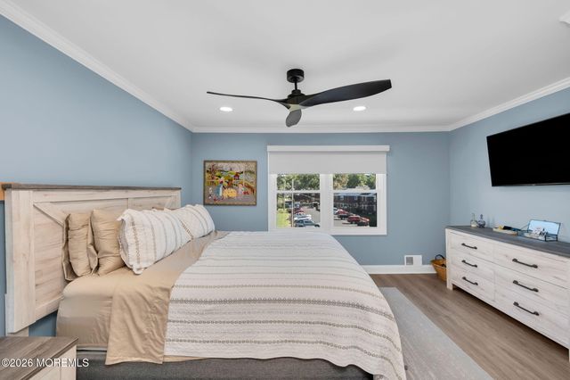 20 Pinckney Road B6, Red Bank, NJ 07701