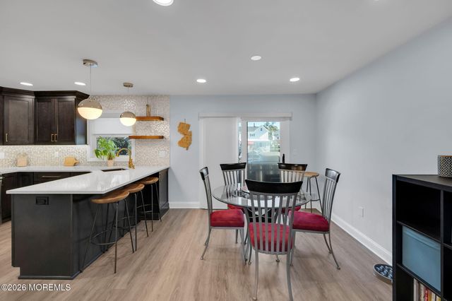 20 Pinckney Road B6, Red Bank, NJ 07701