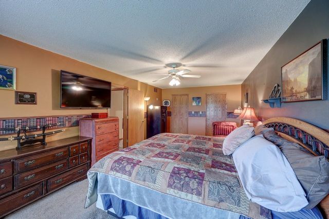 18071 65th Rd, Winfield, KS 67156